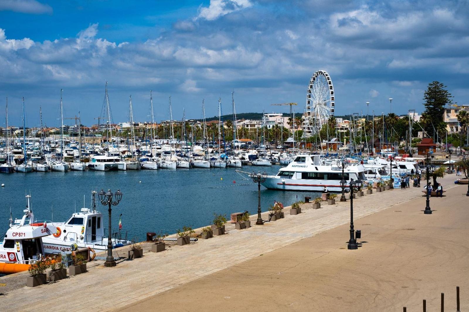 Hotel Houseboat Sardinia Alghero Exterior foto